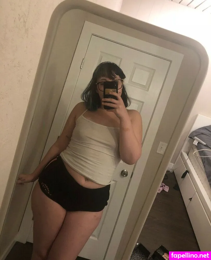 Moonn-princesss, lilbunny.baby, lilbunnybabyx Leaked Nude Picture #8QkRWgjuL3