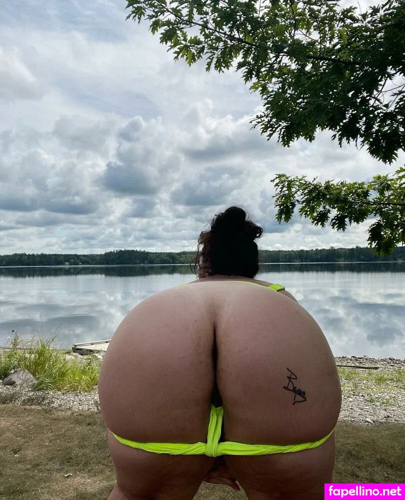 QueenBess, lilcurvyqueenb Leaked Nude Picture #kCbNwaflpg