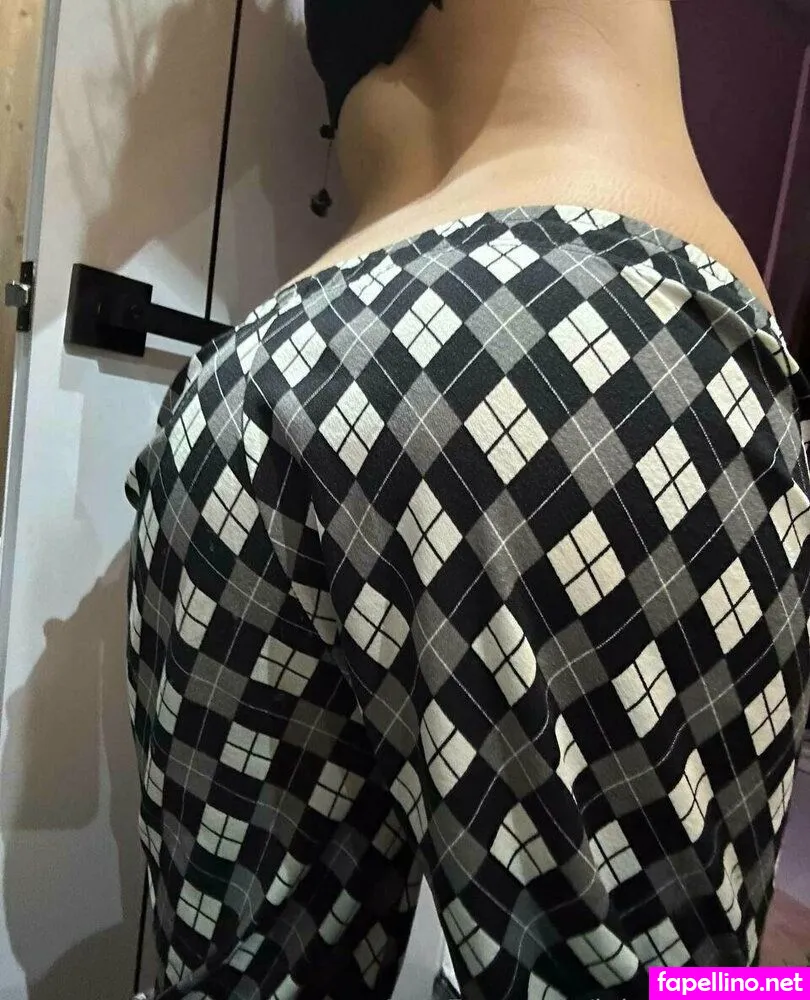 Lillyslimofff, lolabannylove Leaked Nude Picture #4dVTHeDSTU