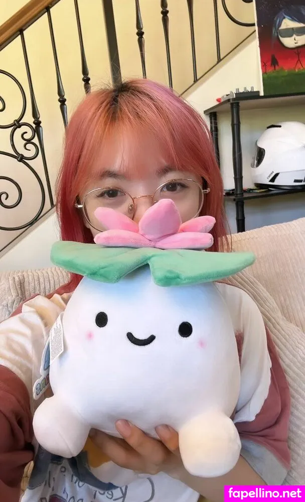 LilyPichu, onlysaber Leaked Nude Picture #dKkuVtRqlh