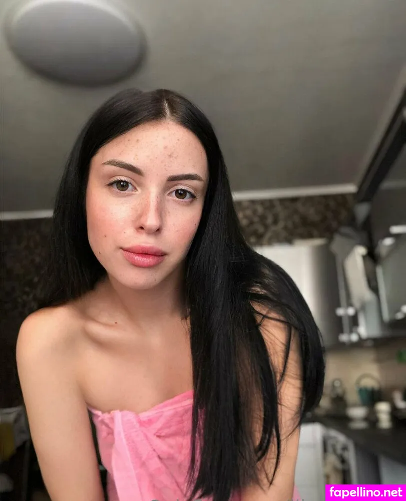 Lilpink3y, lilypinkglow Leaked Nude Picture #fcofv2dbE4