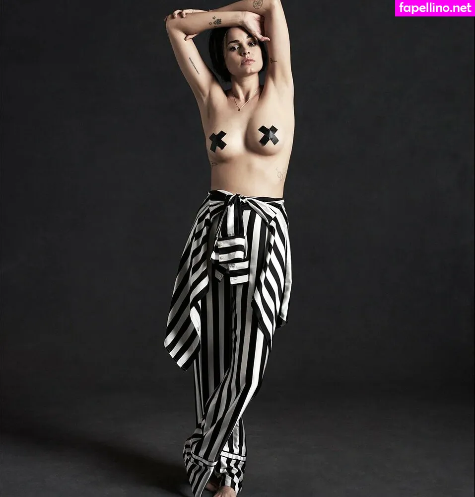 Linaesco, sexi_esco Leaked Nude Picture #Hu4CVt2xOt