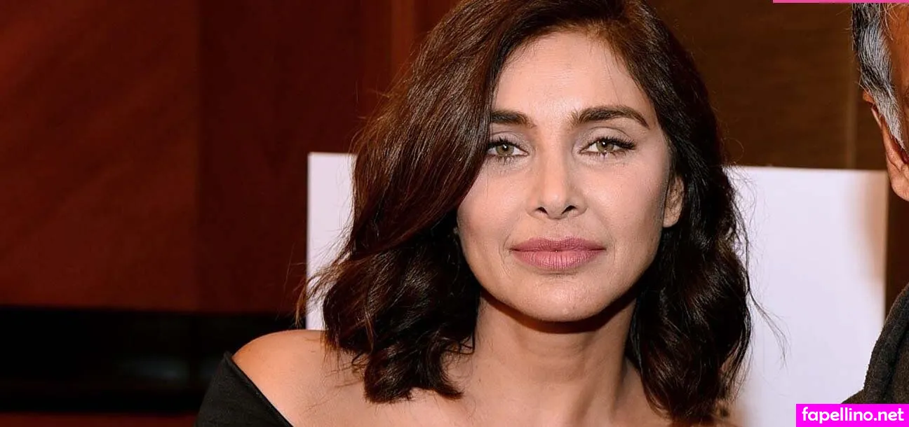 Lisa Ray Leaked Nude Picture #lFCSD1pAH4