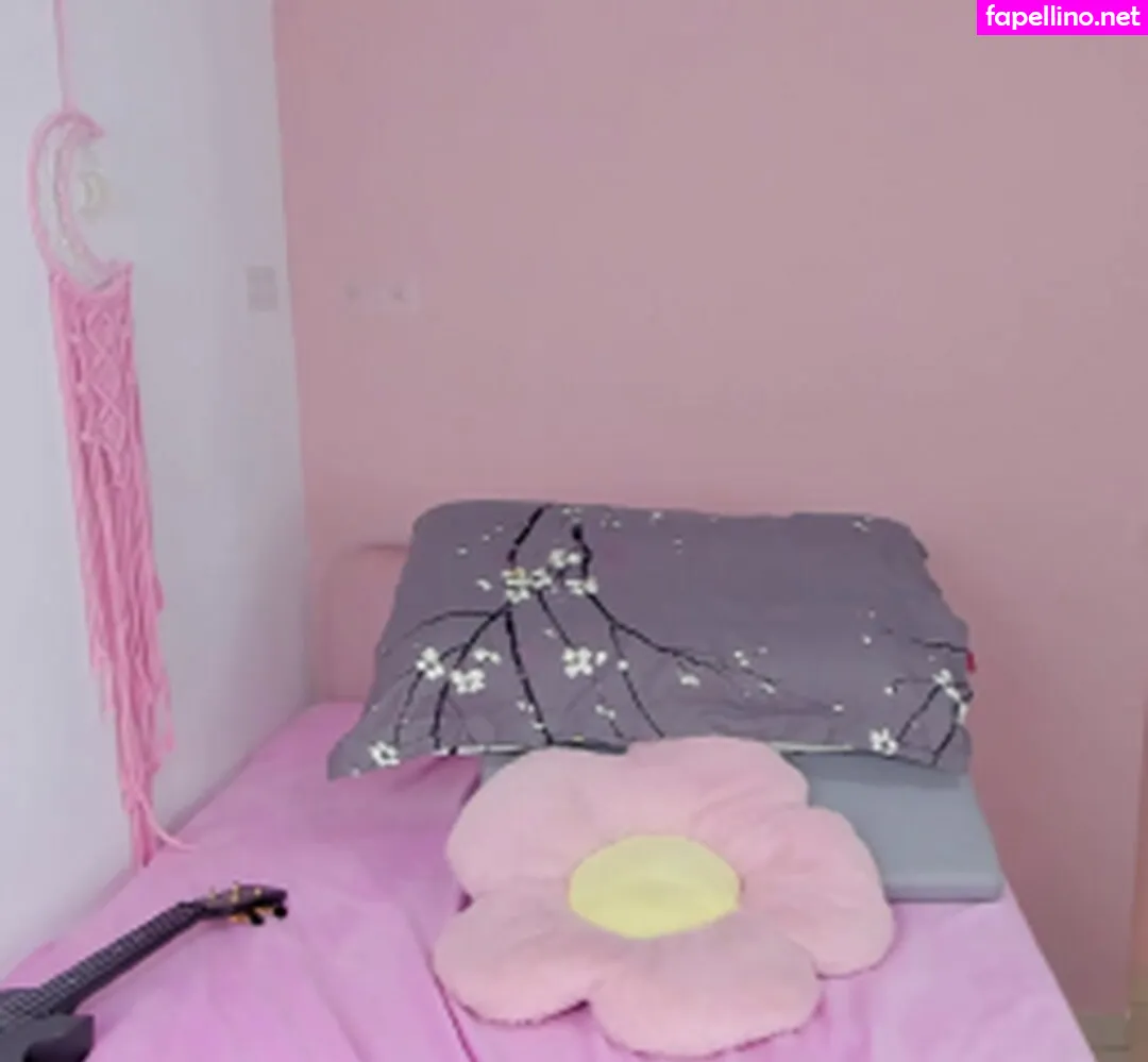 Little.caprice.official, little_effy18 Leaked Nude Picture #YffE3P69J9