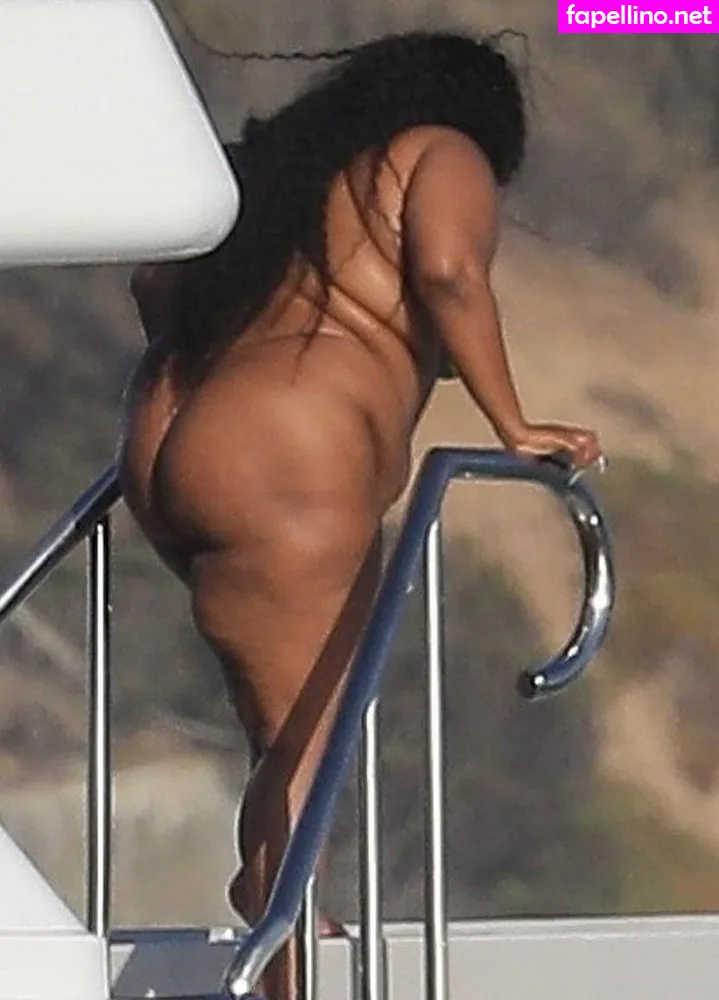 Lizzo, lizzobeeating Leaked Nude Picture #P6buzuiLHf