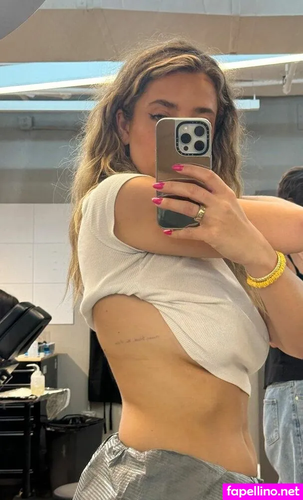 Taylor Hill's sister, loganrae_hill Leaked Nude Picture #4vCAoKYl20