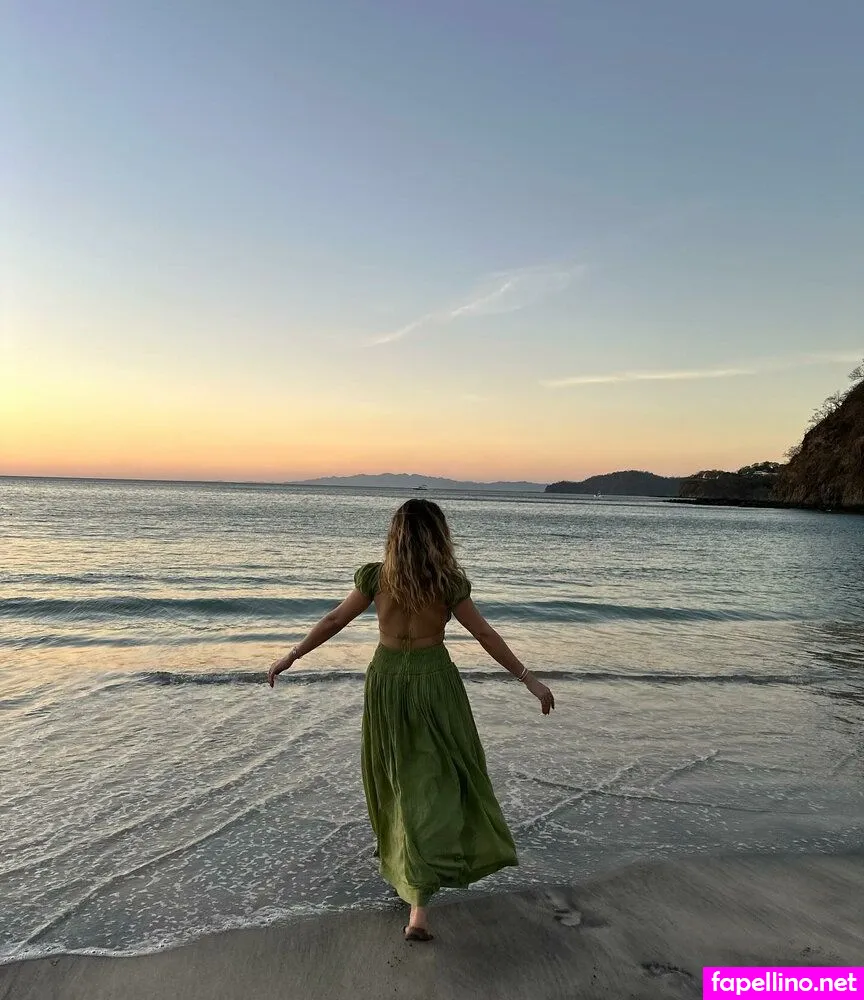 Taylor Hill's sister, loganrae_hill Leaked Nude Picture #hcR5z8V1Uy