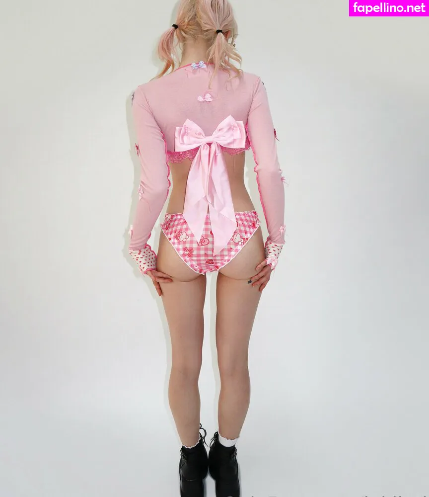 Lokiloti Leaked Nude Picture #KP1rwfwz80