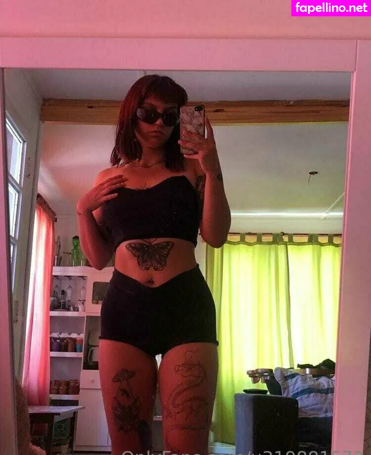 Lola_deinnn, lola_henn Leaked Nude Picture #5f8Emhkacx