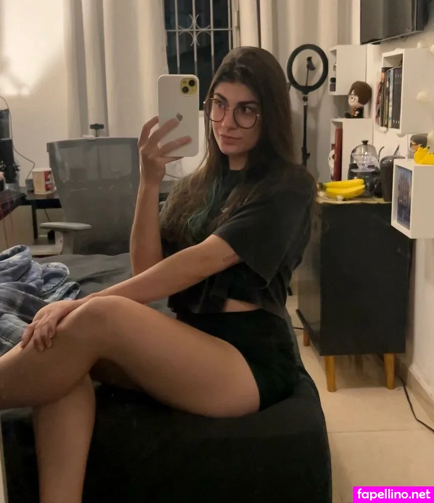Karol Almeida, lorak.al Leaked Nude Picture #HlCjRwNwNs