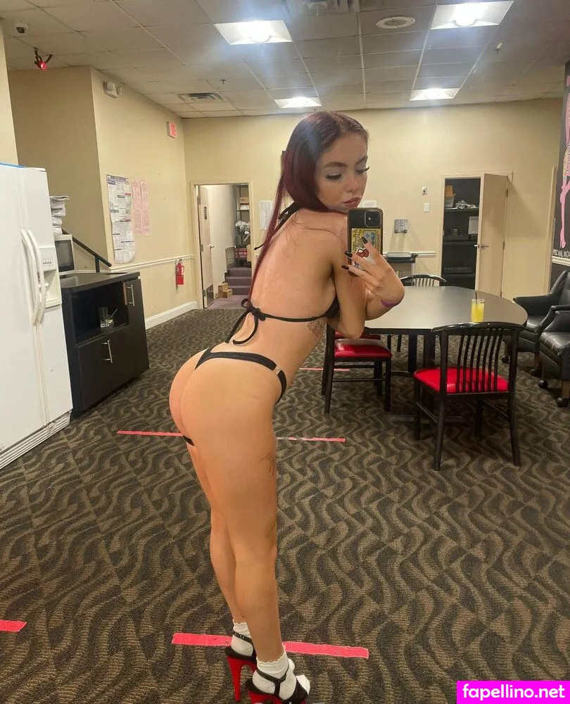 Calilov3r, lovecal.xo Leaked Nude Picture #Ek0fXXHdeD