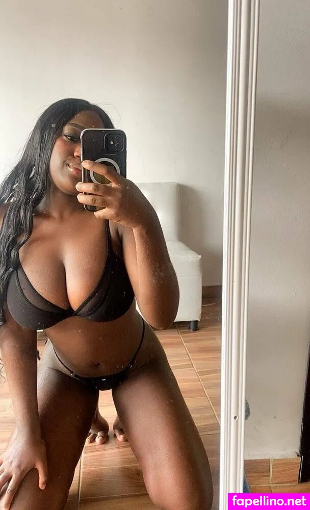 Lovezahara Leaked Nude Picture #YNiHgLyTPW