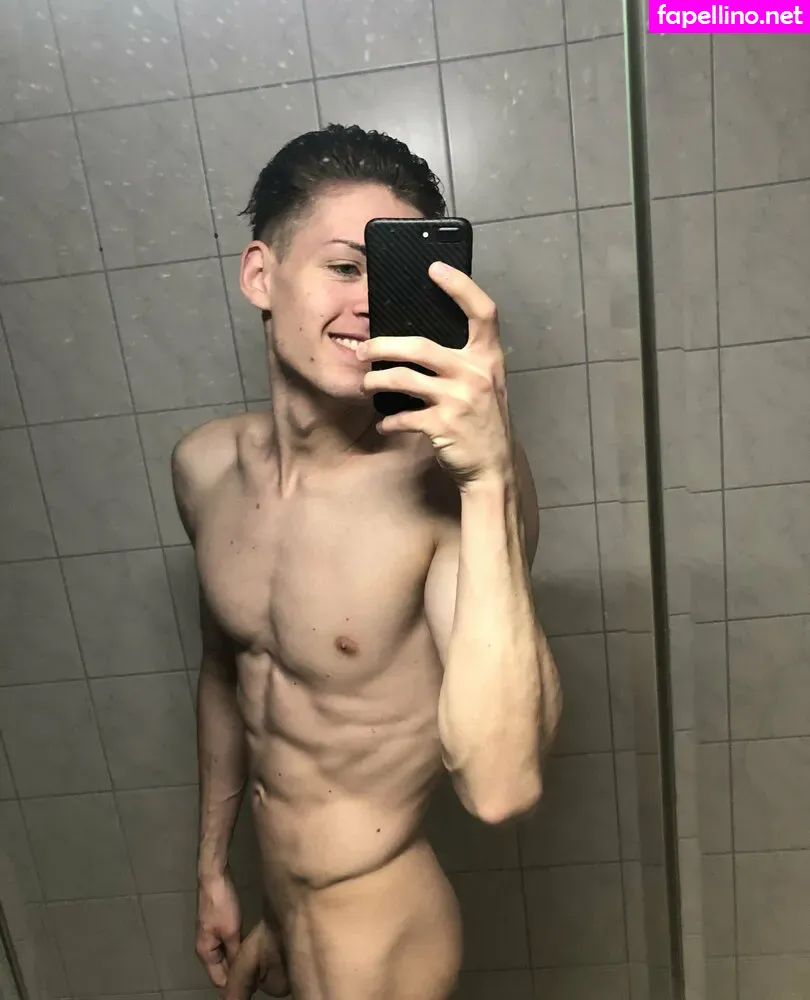 Itslucashall1, lucashallfree Leaked Nude Picture #KqUXBJqEjq
