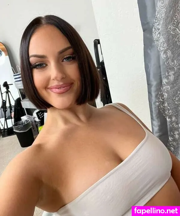 Itslucylotus, lombok_lover Leaked Nude Picture #5oTP9mspSw