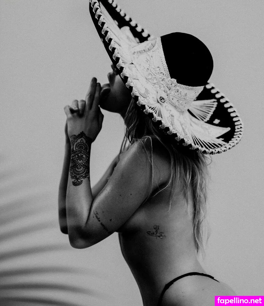 Luisasonza Leaked Nude Picture #SZIUverC27