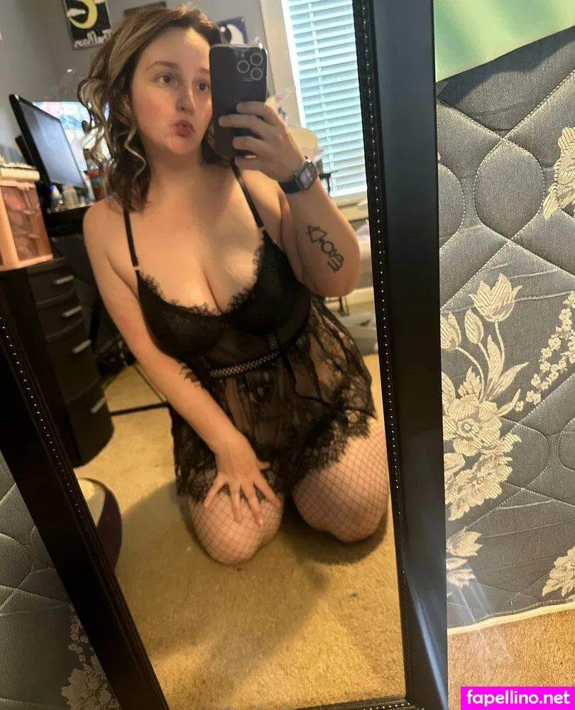 Lulanana97, lularanaebae Leaked Nude Picture #UaO4bFfUW4