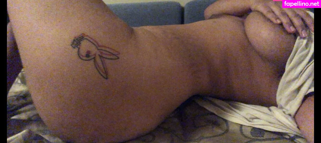 Exoticlilwh0re, naughtykakesbitch Leaked Nude Picture #7gdBd2RvN2