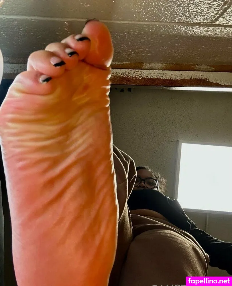 Curvy_nique, lust4nique Leaked Nude Picture #1pEbVS79Db