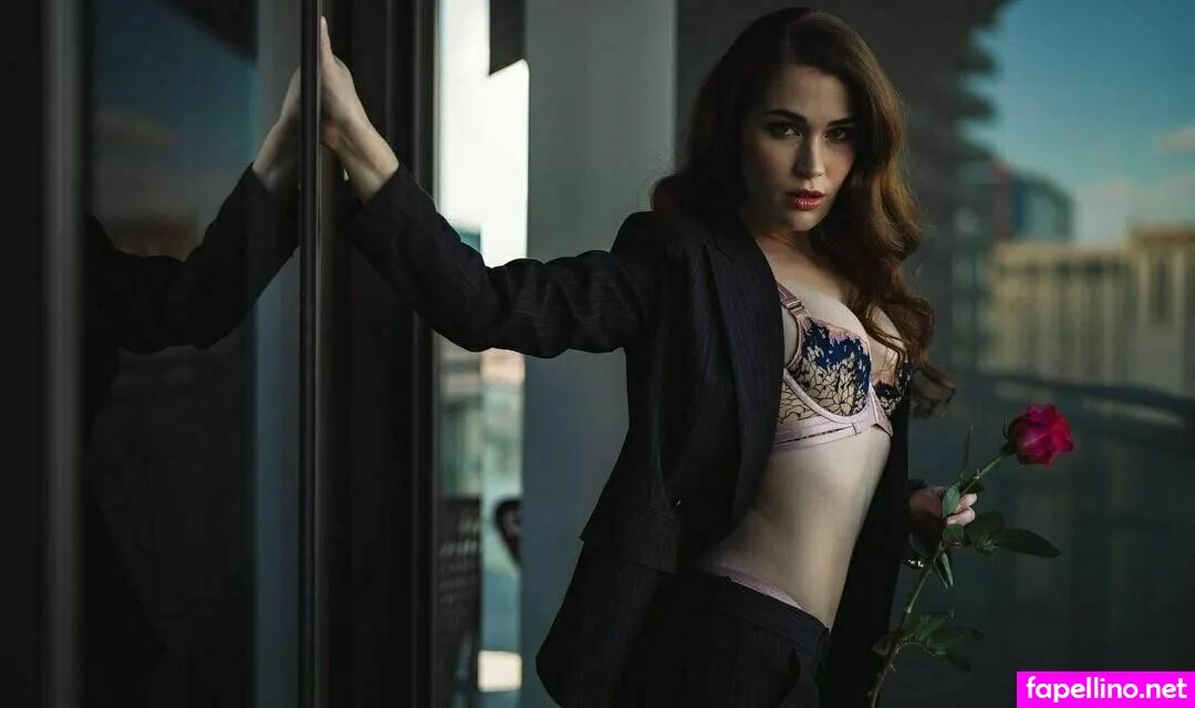 Luvevelynclaire, officialevelynclairee Leaked Nude Picture #eNaeV8XWsb