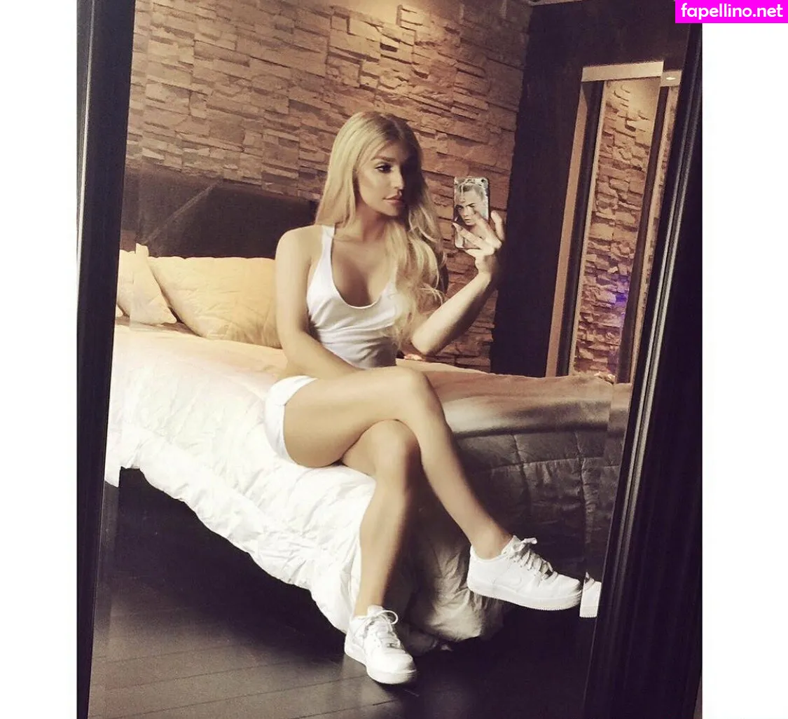 Lillmisswanderlust, luvluvuxuluvluv Leaked Nude Picture #PatBUVnrG3