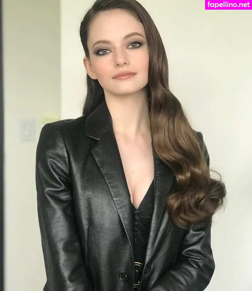 Mackenziefoy Leaked Nude Picture #3QQGEE47ZN