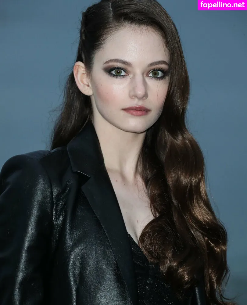 Mackenziefoy Leaked Nude Picture #C6BuVTMsA5