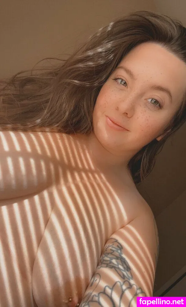Maddielynn98, madeline_n98 Leaked Nude Picture #YdoL2P57YM
