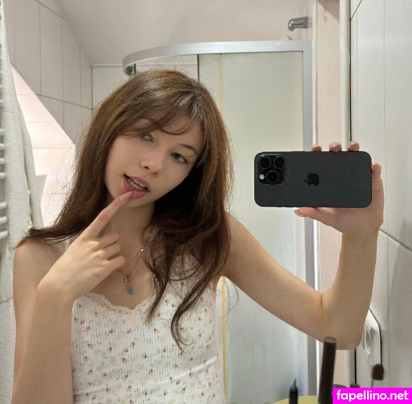 Makogirl, makogirls Leaked Nude Picture #vel8i3d5fc