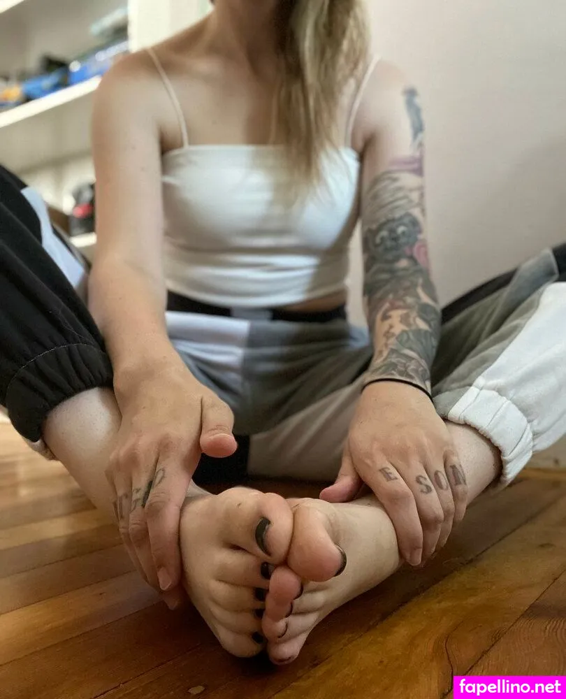 Mamasfeet_x, mamasmelons Leaked Nude Picture #9RxAsGUZCj