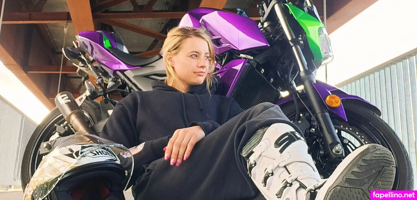 Bunny99bubbles, marie_21welder Leaked Nude Picture #sB0O8XFd8y