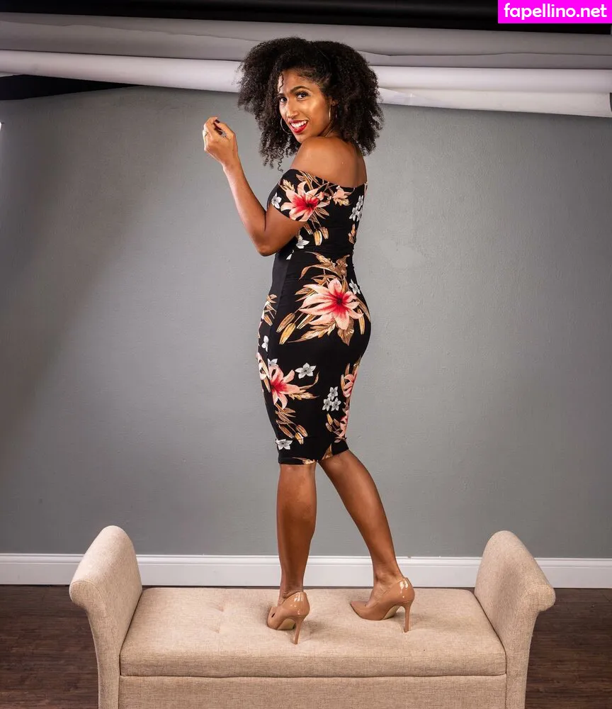 MartiBelle, allysinkay, marti.belle Leaked Nude Picture #4AIBjmOKRN