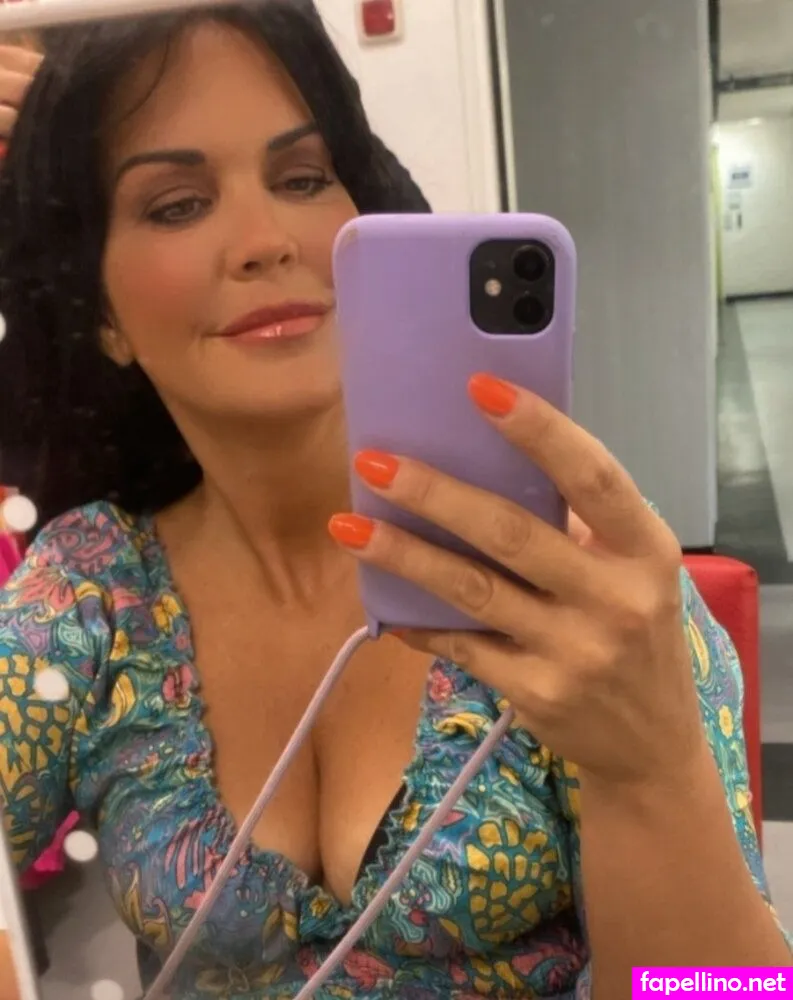 Fantasticcora_vip, reuter_martina_official Leaked Nude Picture #73T88tp1uK