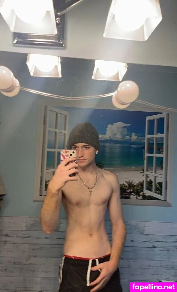 Maxisfree, maxisfree_ Leaked Nude Picture #3Sju9NGr3b