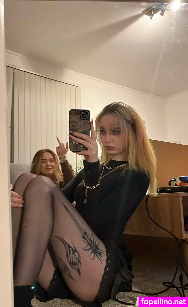 Maya_nerd, mayadoran Leaked Nude Picture #Gl4nX4ethD