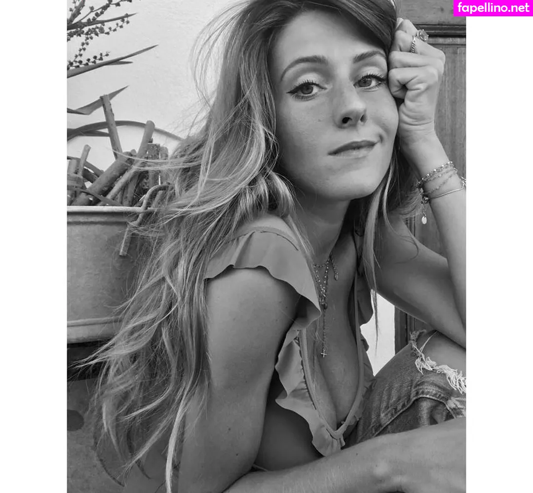 Camille Goni, meduse.meduse, meduse.plaisir, xmedusaaa Leaked Nude Picture #0RPRBlYtyv