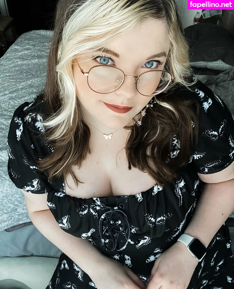 Meg_kaylee, megkaylee Leaked Nude Picture #83DXM2B4ZI