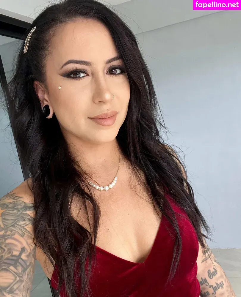 Megs, MegsOnTwitch, meghanelle Leaked Nude Picture #4EZFtLne86