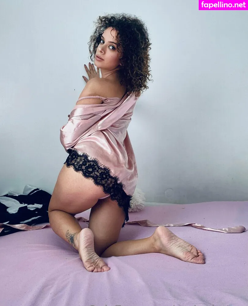 Melanianew, melanianews Leaked Nude Picture #MeKA2P2DbI