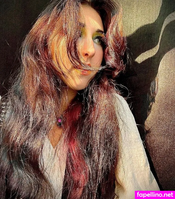Singer, cristeatina23, melodio_stargazer Leaked Nude Picture #0L9GN23w7w