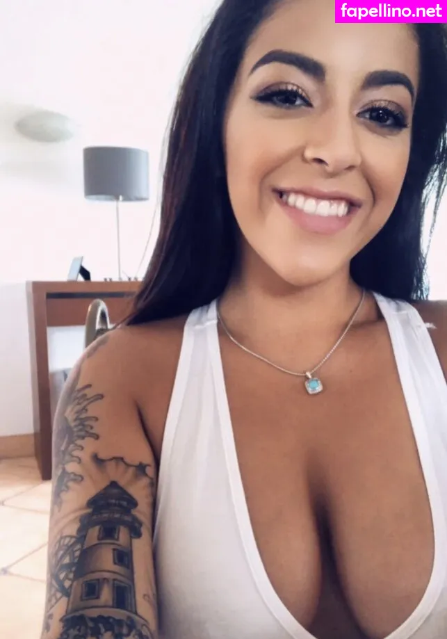 Mia_latinaa, miax.pro, officialmiax Leaked Nude Picture #6glo5MGNvj