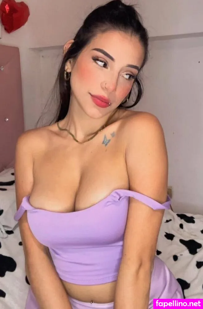 Miagoddesss, miasofidark Leaked Nude Picture #12qNzuHNXW