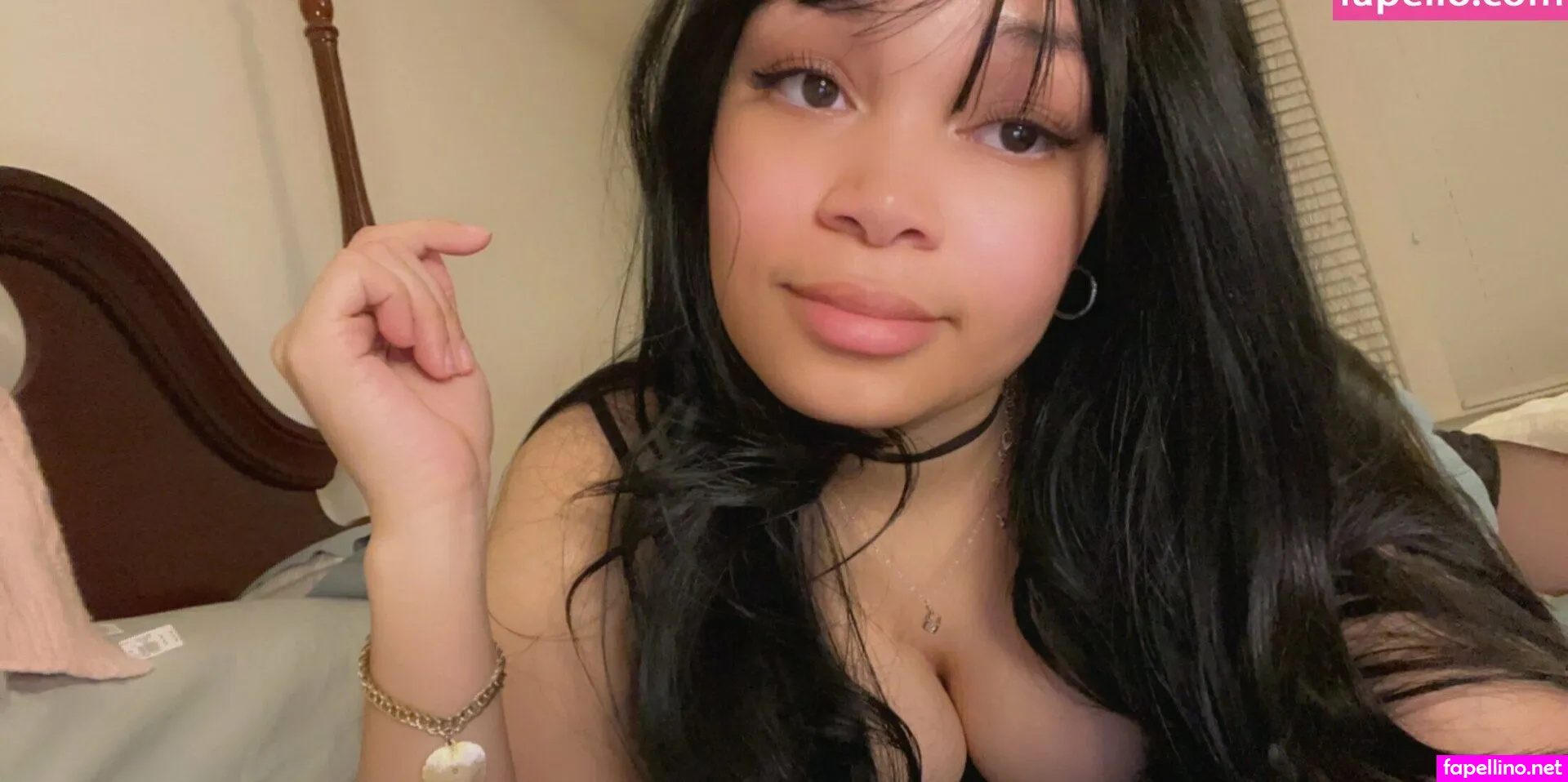 Lovelymiaxo, mialoveliaxo Leaked Nude Picture #EIfqwtpsEd