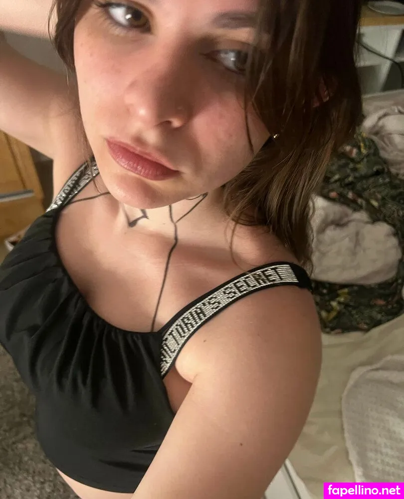 Milana, milanashev Leaked Nude Picture #qxe9vx511C