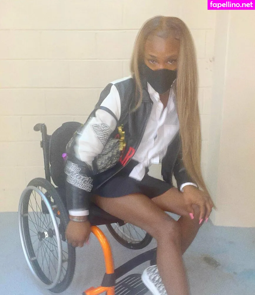 Milandior3, parisvalentinee Leaked Nude Picture #oYSx05Qe30