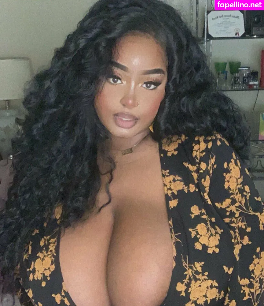 Gabriellethegoddesss, gemnicholls Leaked Nude Picture #x8WcVlrQun