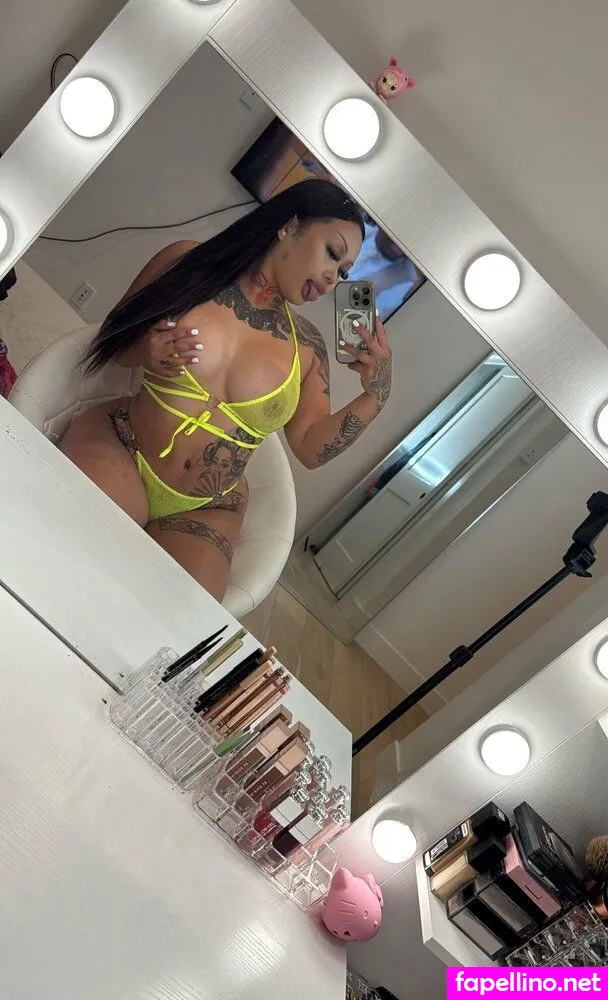 1finechink, milkmarie100 Leaked Nude Picture #tBxct2MSVt