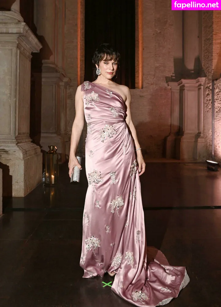 MillaJovovich Leaked Nude Picture #Hj86mH2LEg