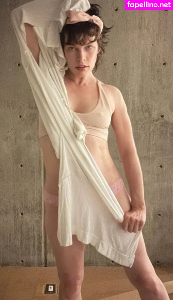 MillaJovovich Leaked Nude Picture #J8lUaGrKZq