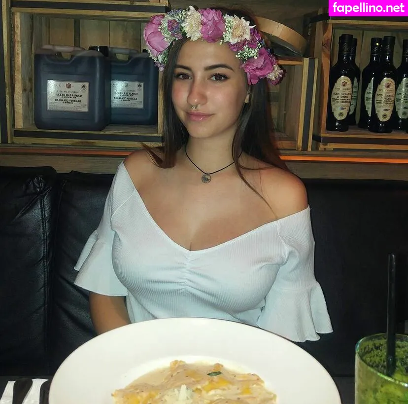 Mishelkaren, mishelpetuhov Leaked Nude Picture #FQ164lwzhF