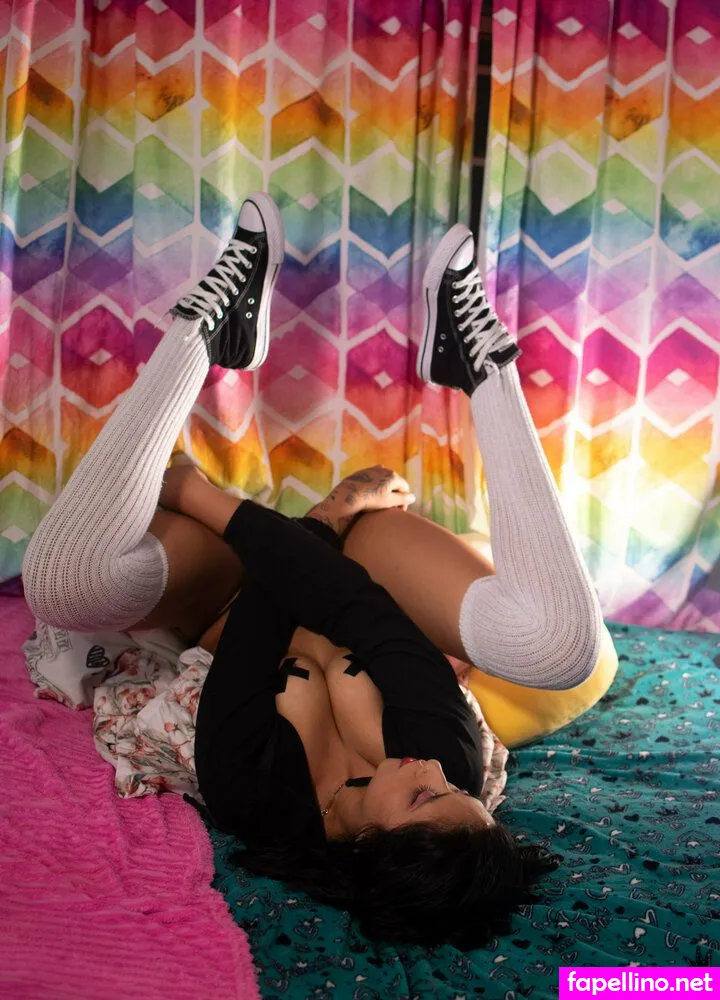 Miss_ari_x, zoominthrifts Leaked Nude Picture #Io4nCwNgpj
